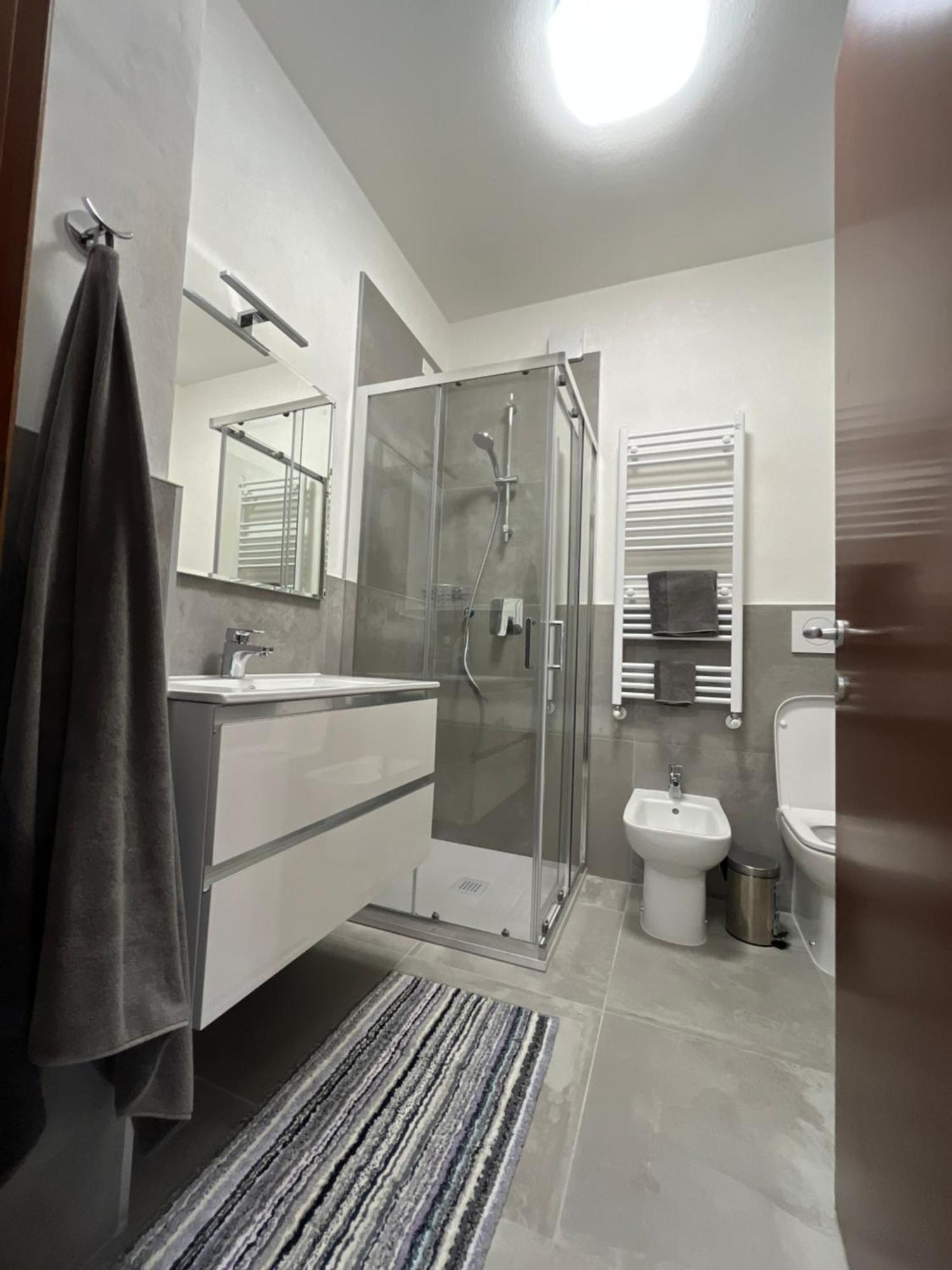 Elegante Casa -Rho Fiera Appartement Vanzago Buitenkant foto