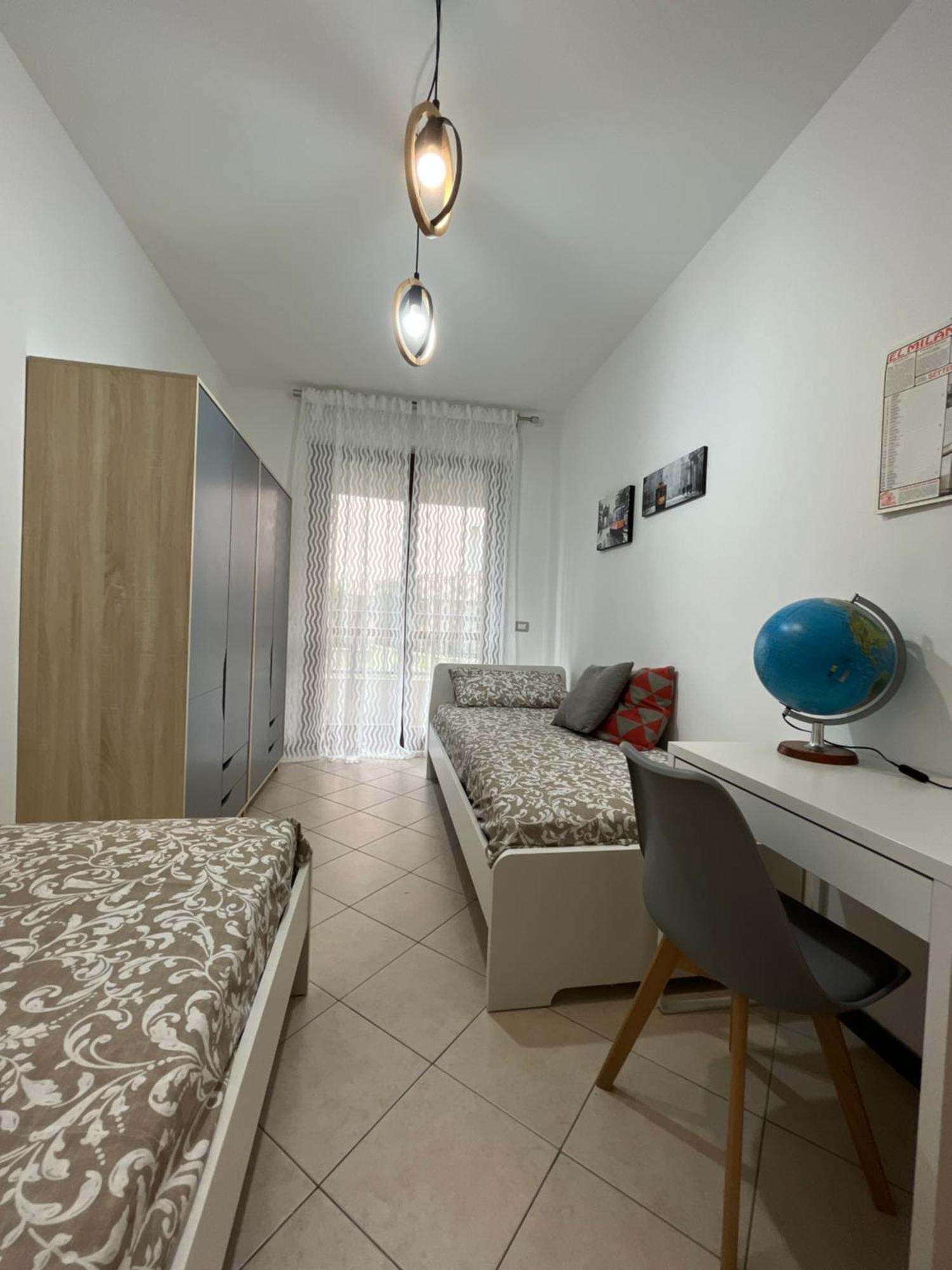 Elegante Casa -Rho Fiera Appartement Vanzago Buitenkant foto