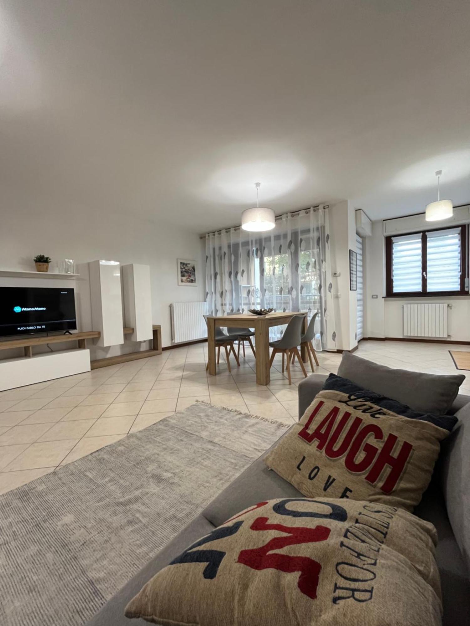 Elegante Casa -Rho Fiera Appartement Vanzago Buitenkant foto